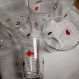 Water glasses card game