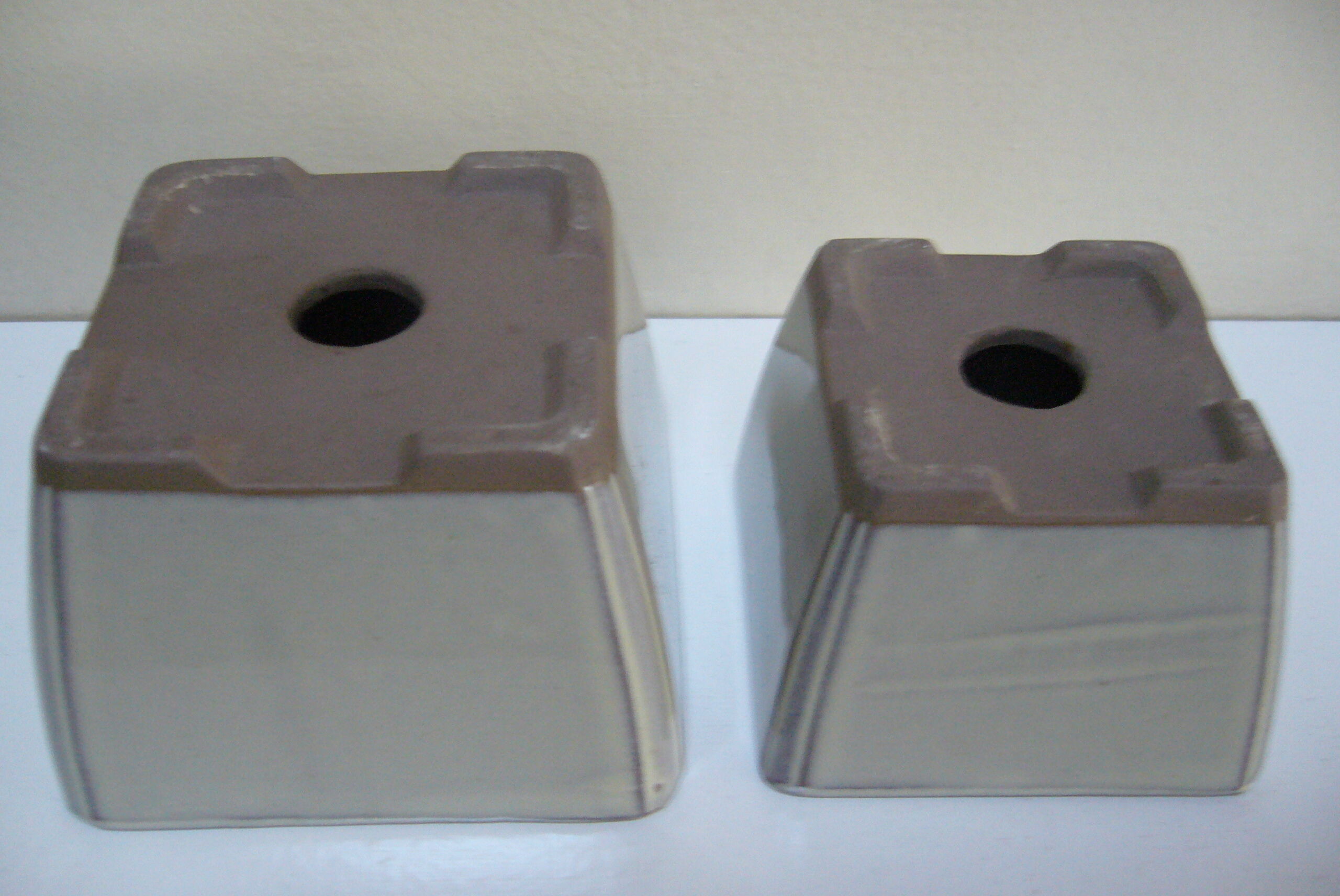 Set of 4 square ceramic cactus or succulent pots