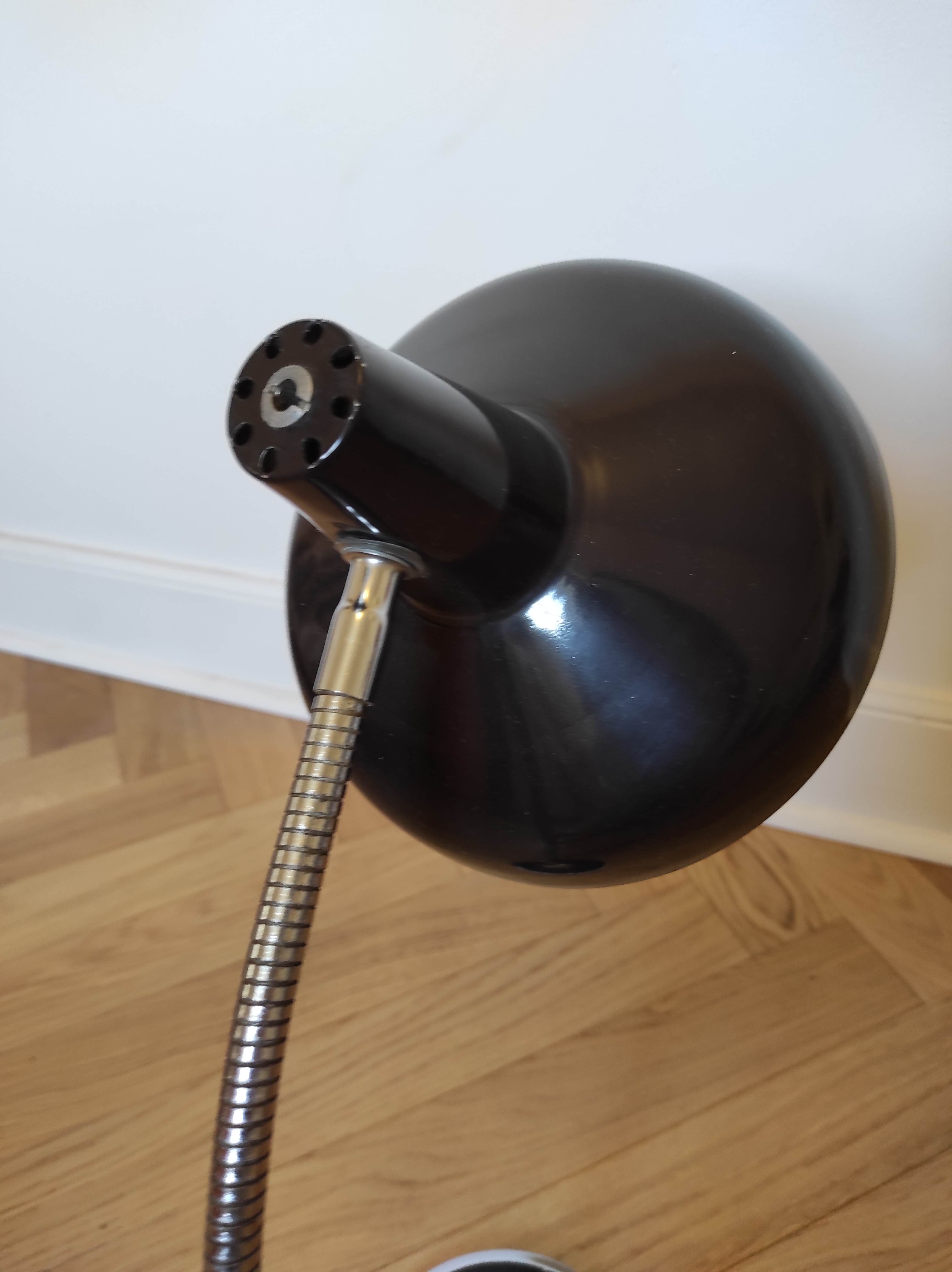 Vintage desk lamp