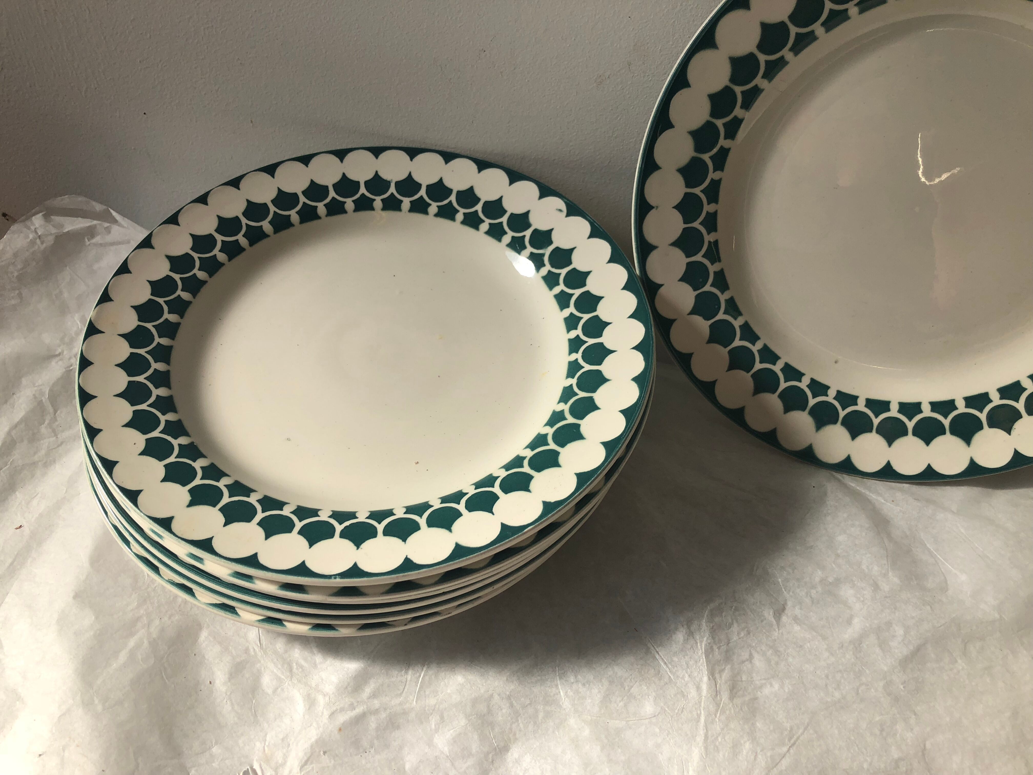 Set of 5 plates Sarreguemines Digoin model Europe