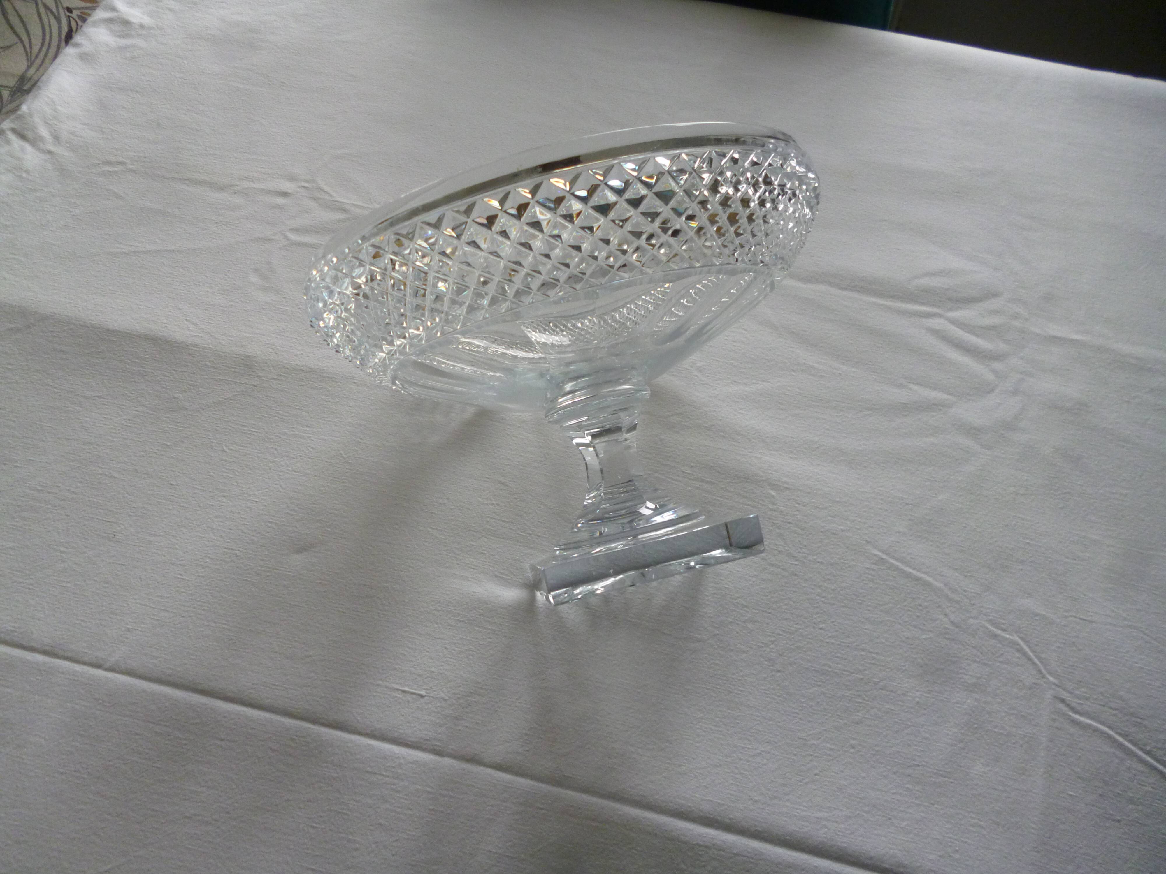 Cut crystal standing cup