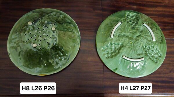 Coupe à raisin en céramique / barbotine – motif raisin et feuilles