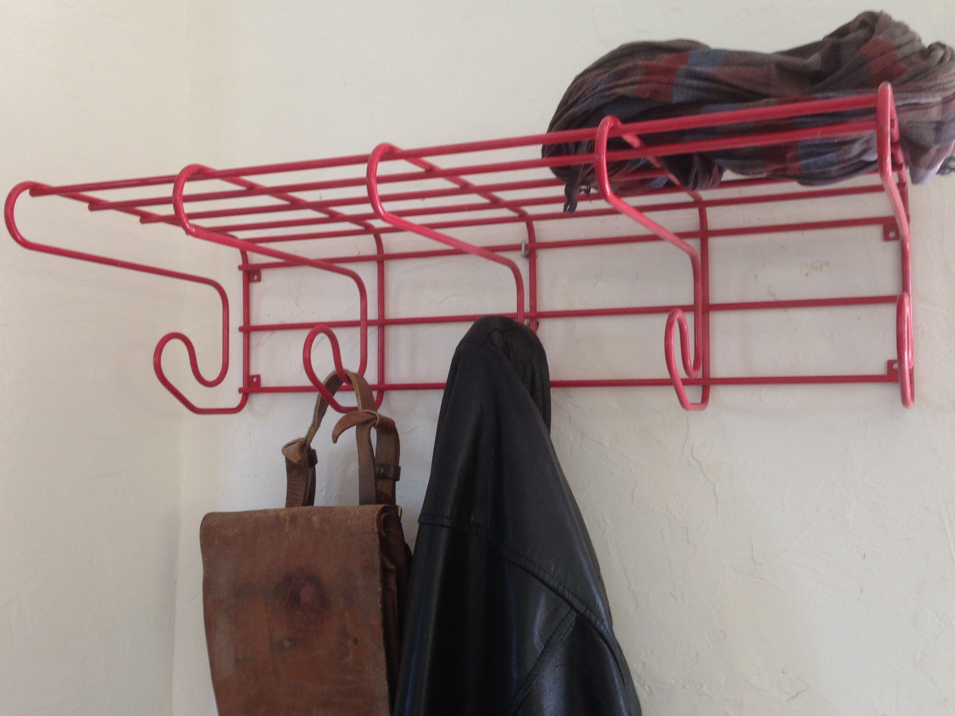 Pair of butterfly and demi-vestiaire of the 70 hooks