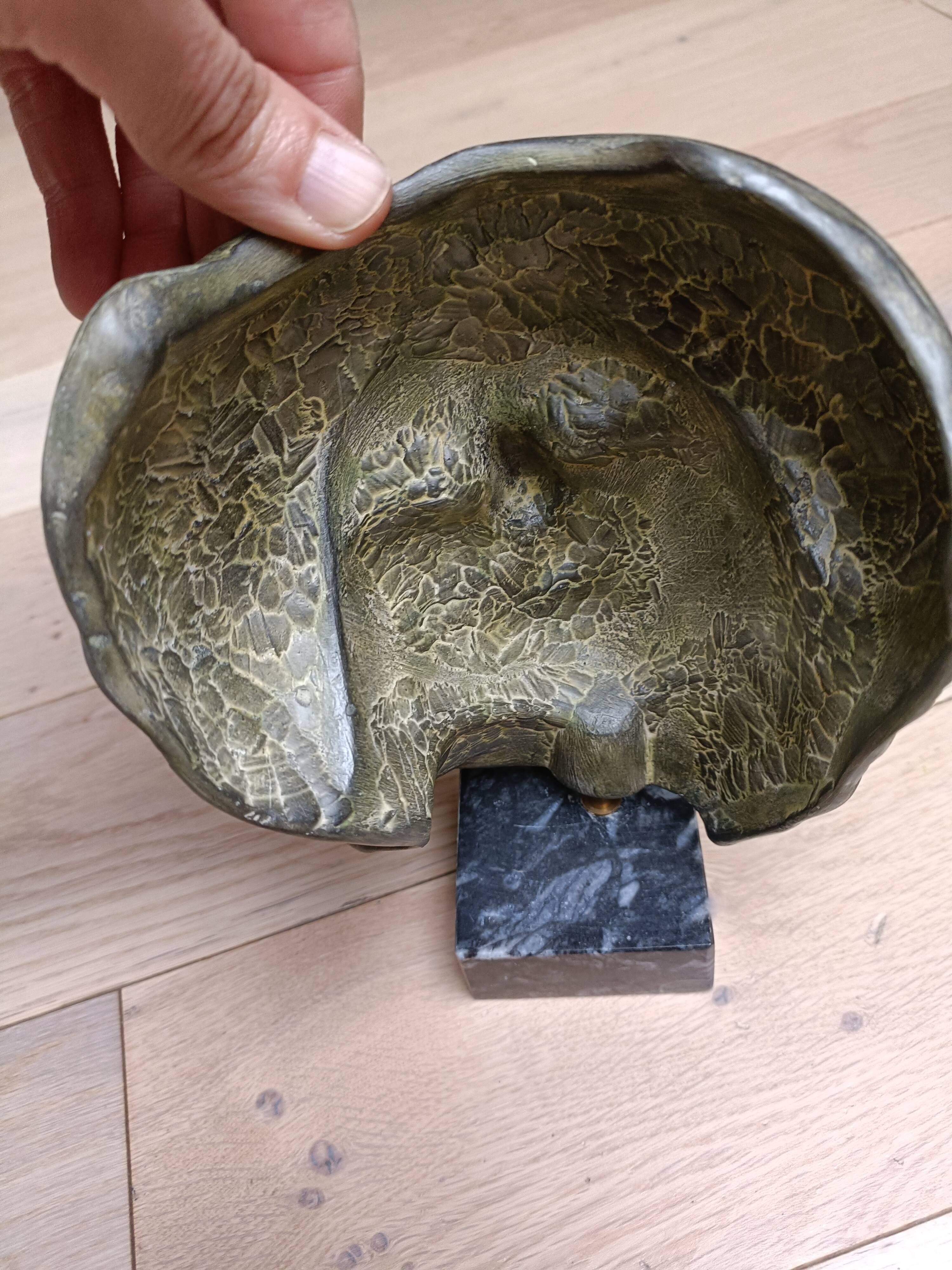 Head of a figure of antiquity