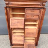 Notary's cabinet