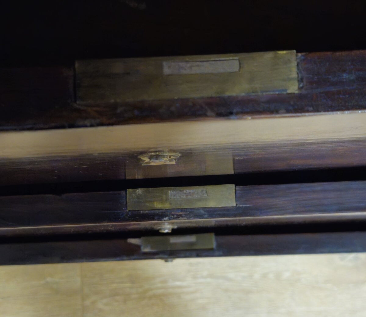 Empire-style week planner, early 19th century, in flame mahogany.