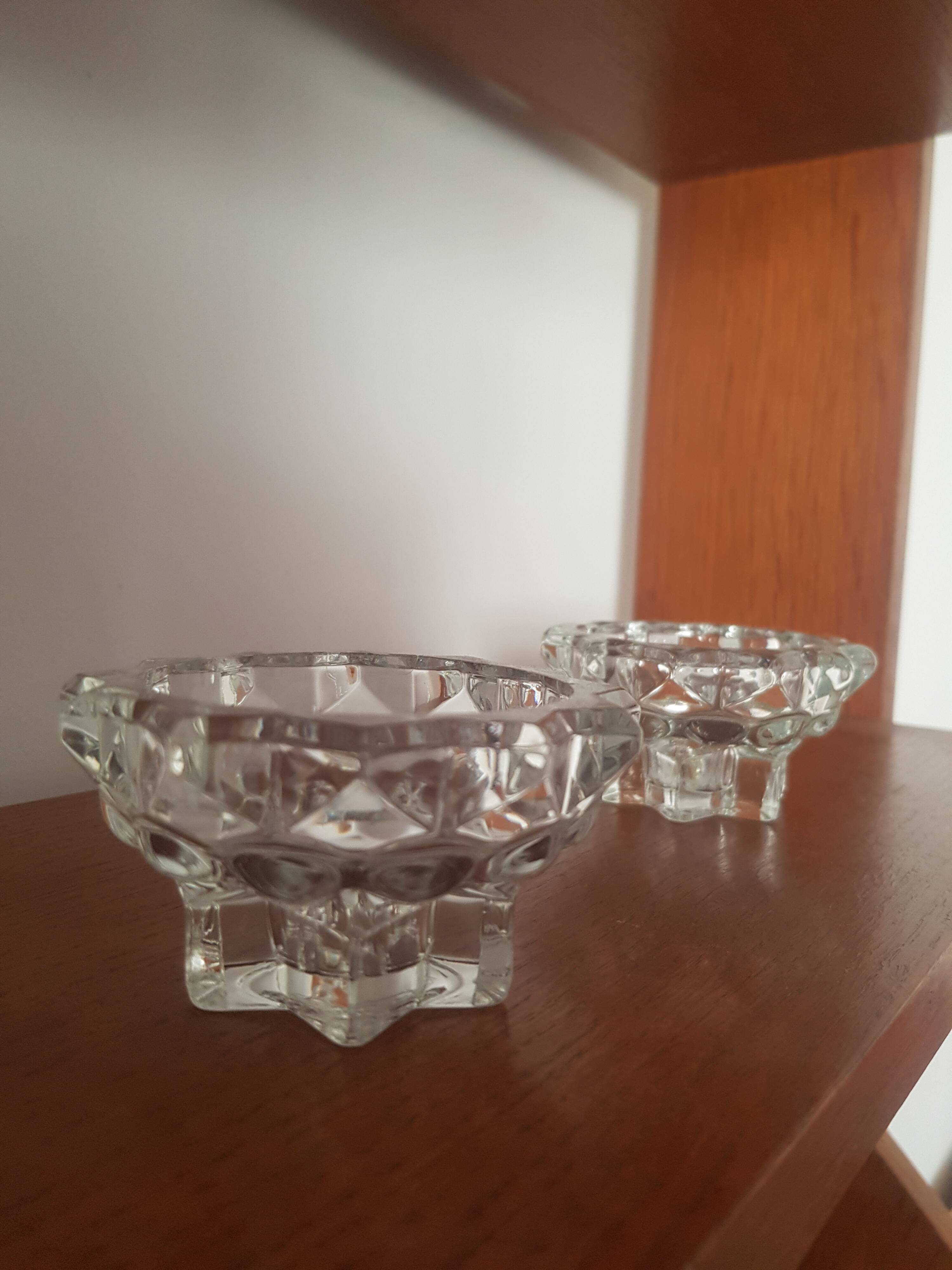Set of 2 glass candle holders