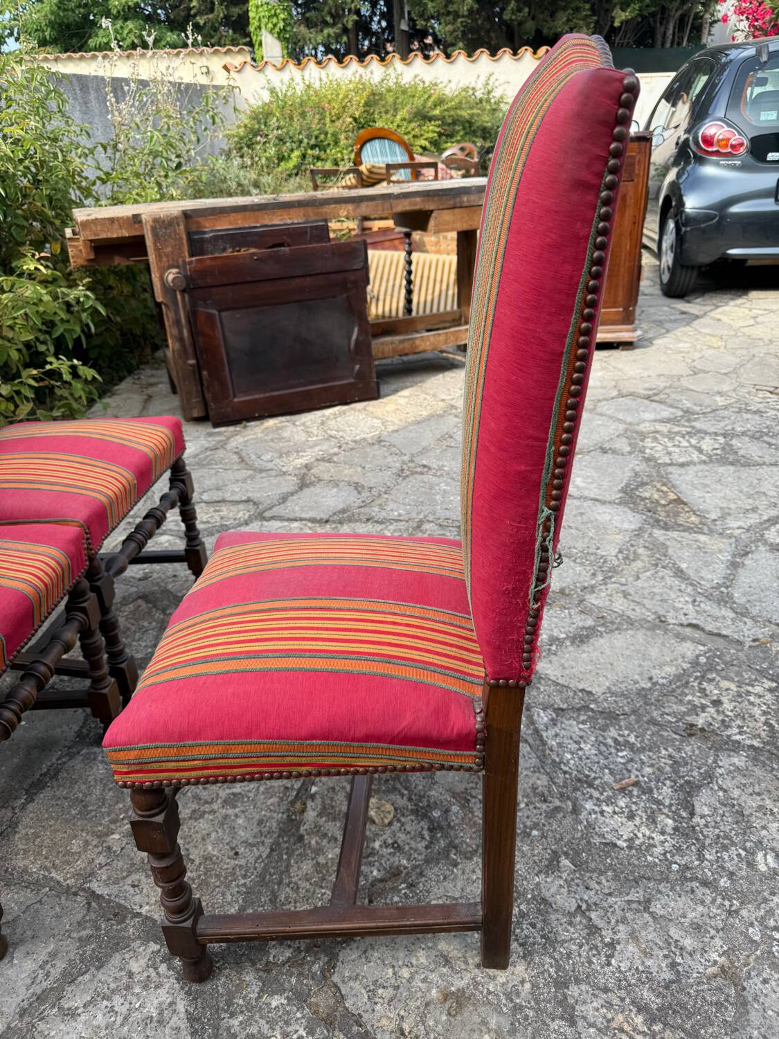 Set of 4 Louis XIII style chairs