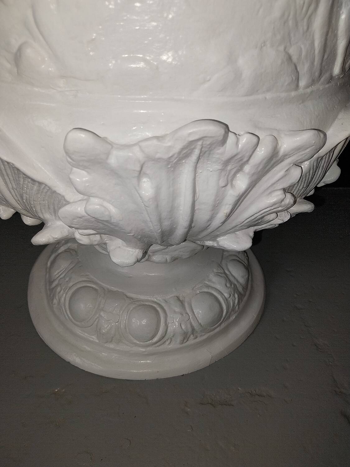 Large plaster basin