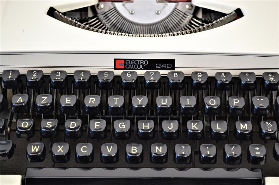 Machine à écrire Electro Calcul 240 vintage 60 avec ruban neuf