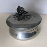 Round metal box