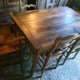Children's high chair in walnut straw