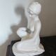 Sculpture de femme en céramique