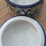 Ceramic pot
