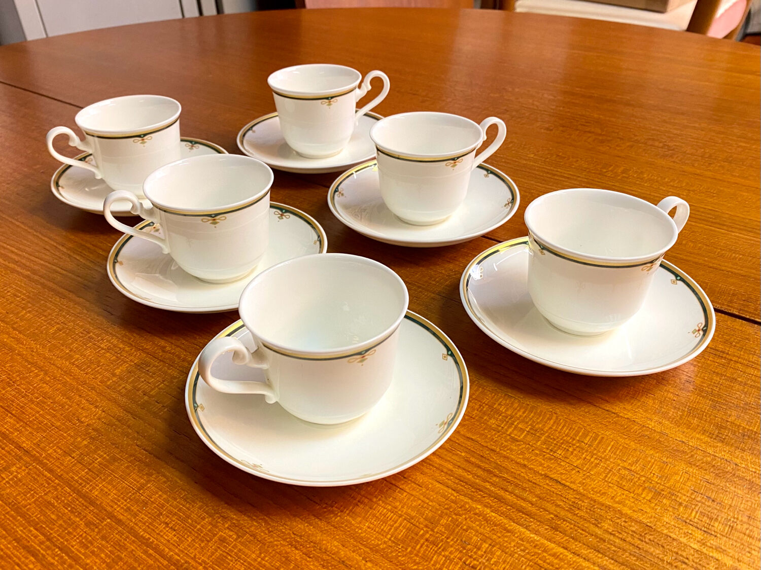 Villeroy & Boch 1960 porcelain coffee set of 6 cups and saucers