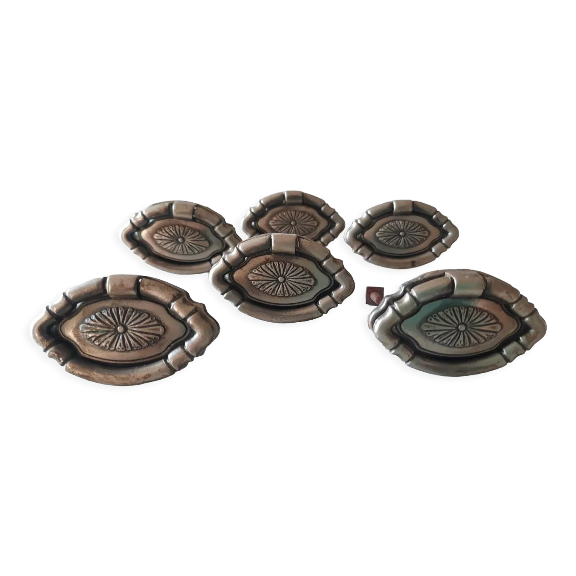 Set of 6 drawer handles