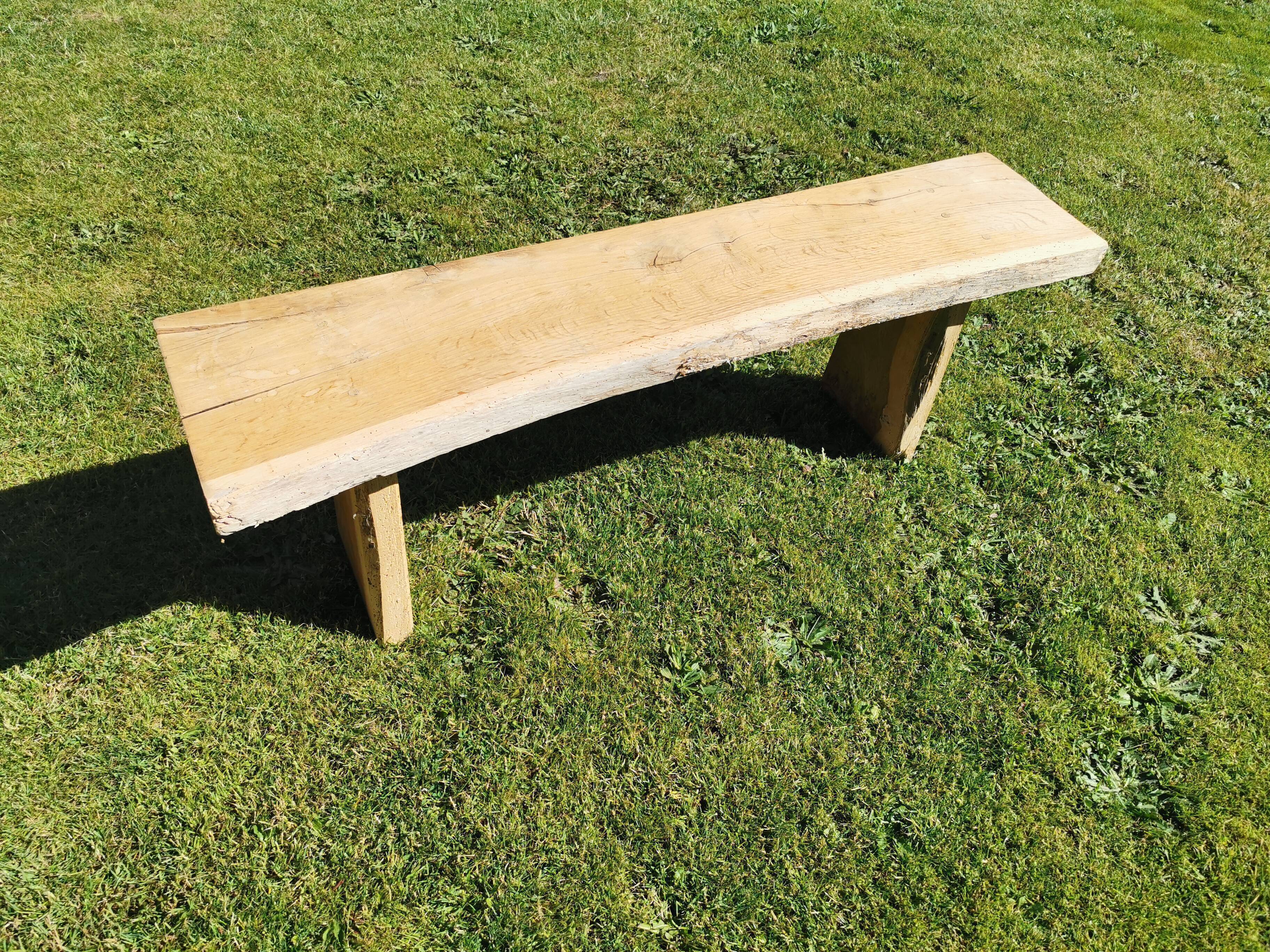 Old brutalist art bench, in natural raw oak