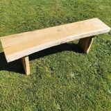 Old brutalist art bench, in natural raw oak