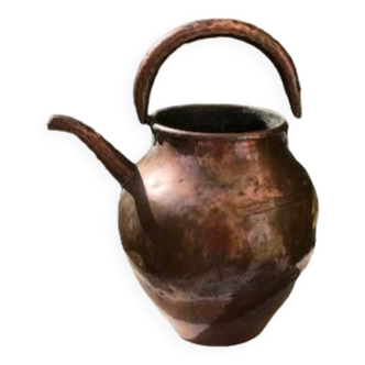 Jug / old watering can