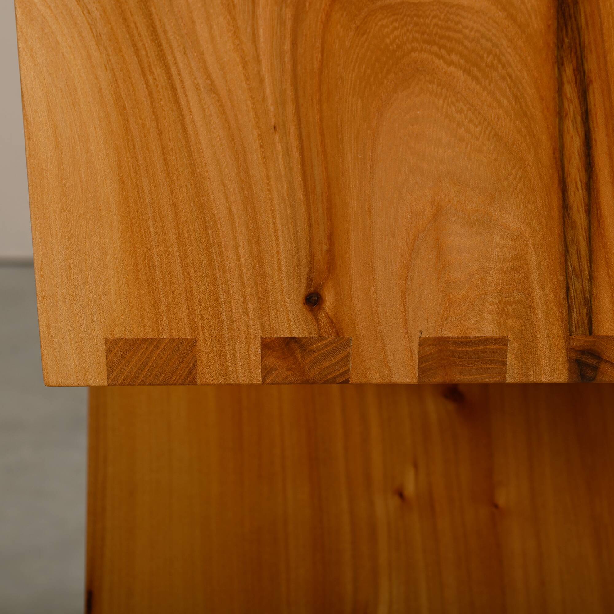 Zig Zag Chair after Gerrit Rietveld in solid Pine