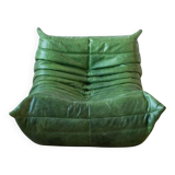 Fauteuil lounge Togo en cuir vert Dubaï par Michel Ducaroy pour Ligne Roset