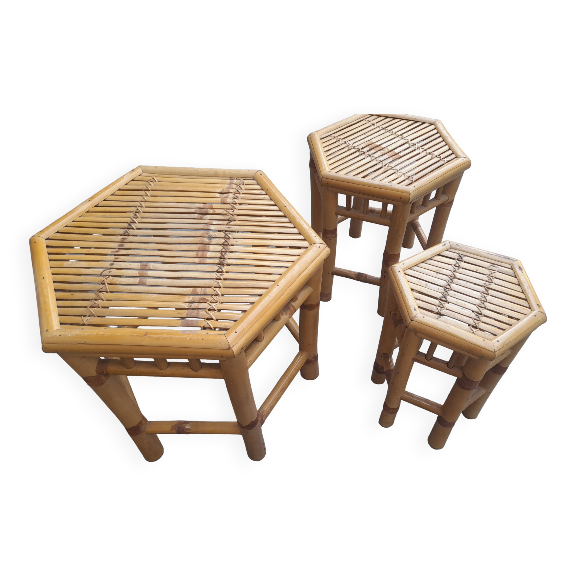Ensemble de 3 tables gigognes vintage en bambou 70's