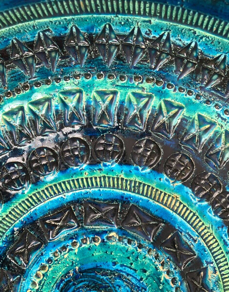 Large bowl in Rimini Blu pottery, mid-century by Aldo Londi for Bitossi.