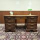 Bureau Chesterfield anglais antique