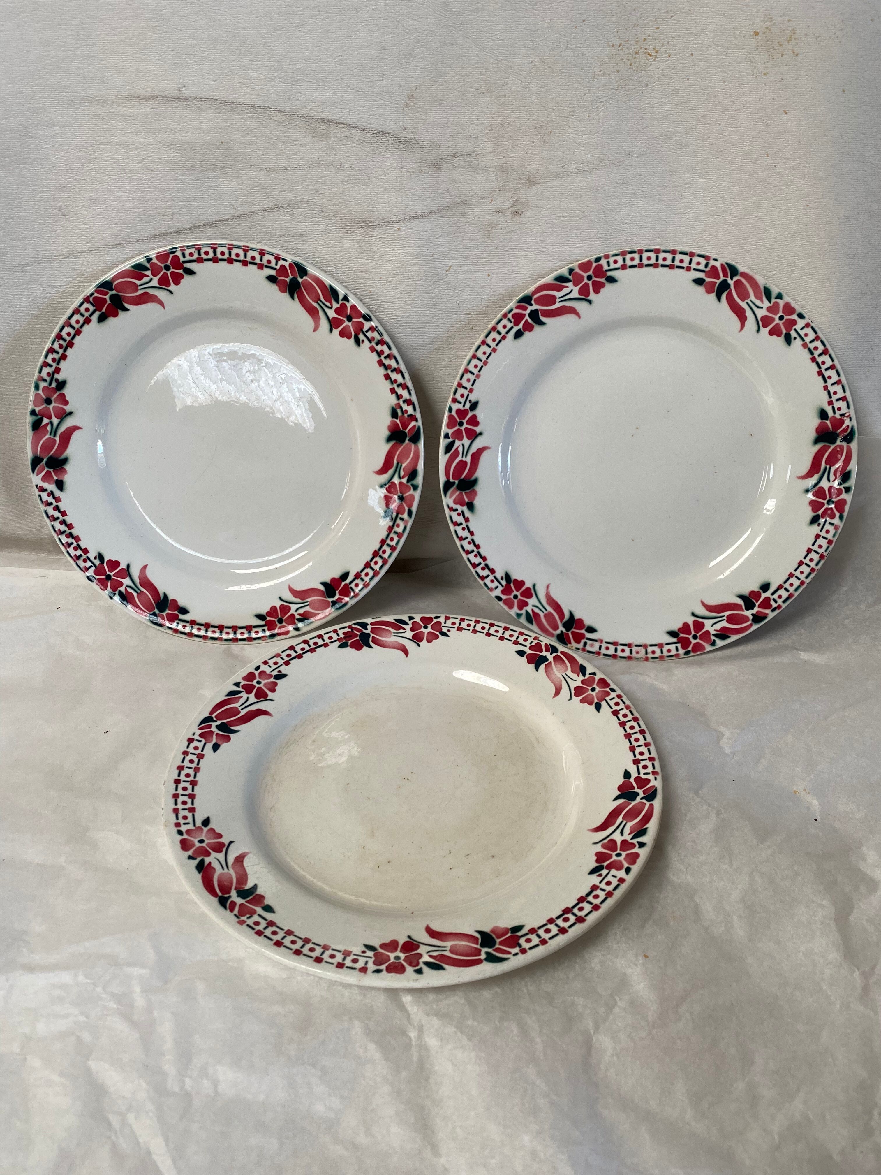 3 plates Saint Amand