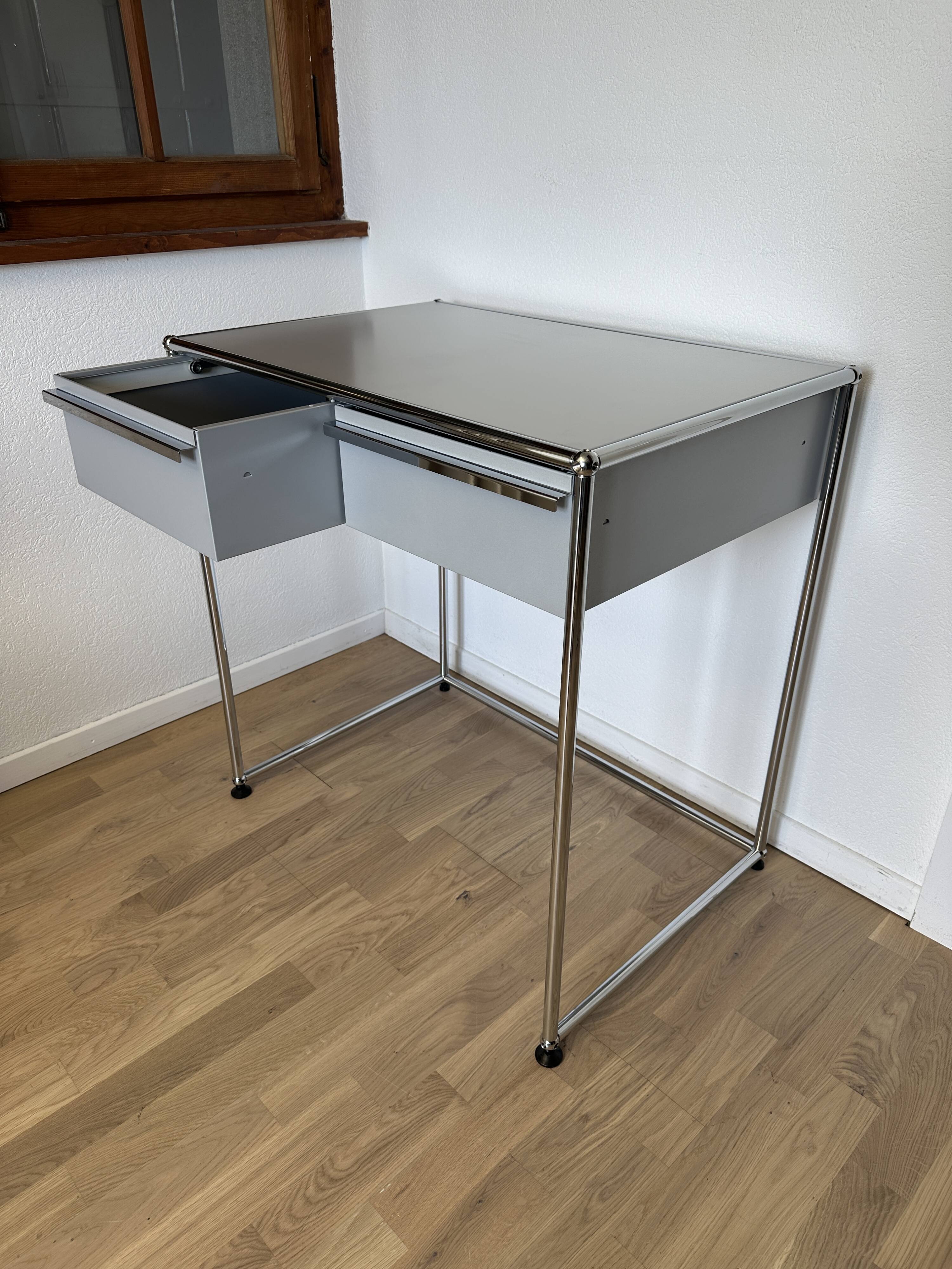 USM Haller Desk / Sideboard in Matte Silver