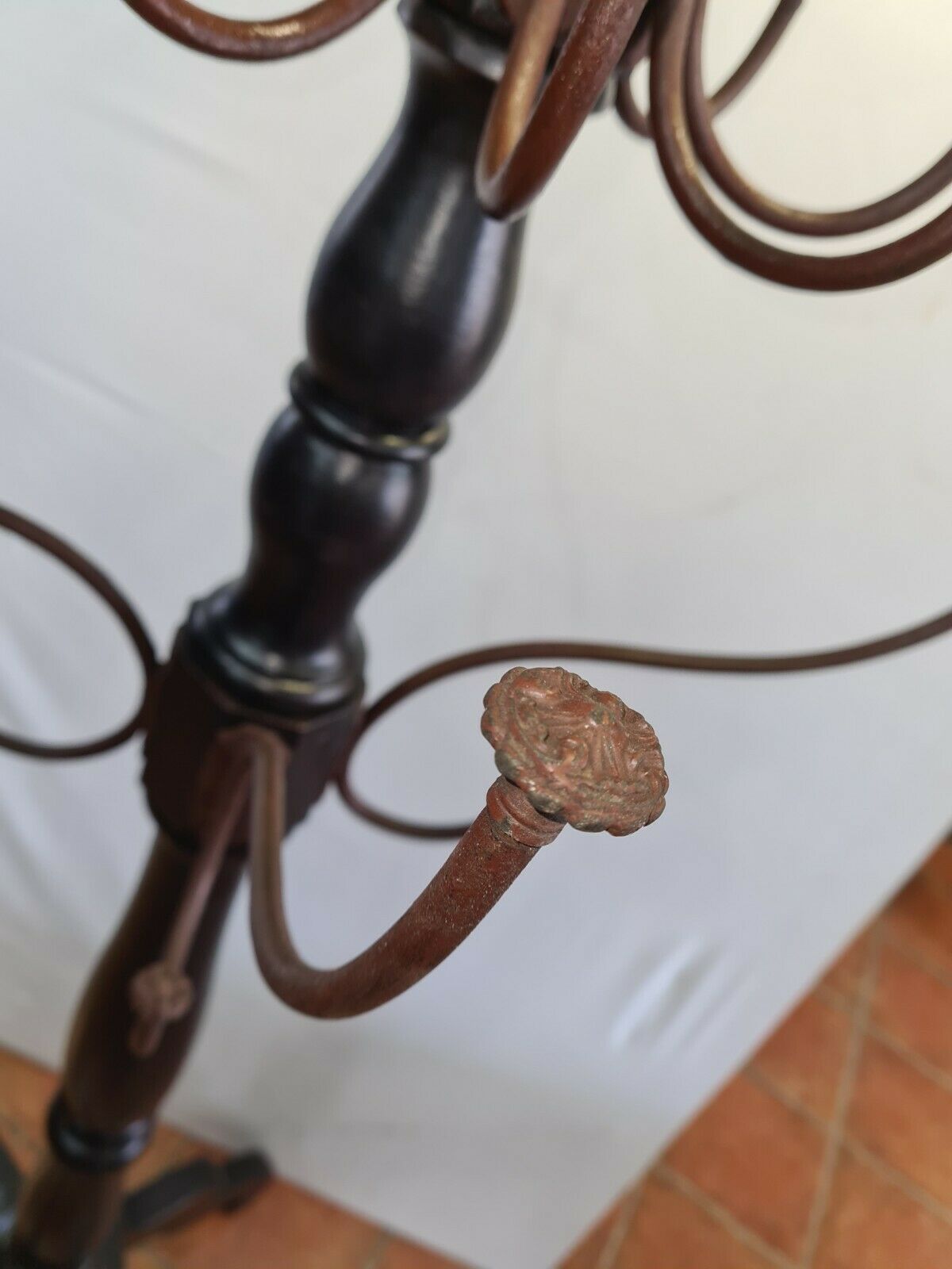 Wooden parrot coat rack