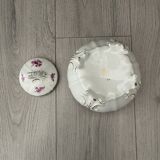 Elegant porcelain soup tureen from Bavaria (Germany), signed AL-KA.