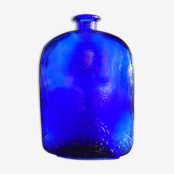 Apothecary bottle in cobalt blue glass