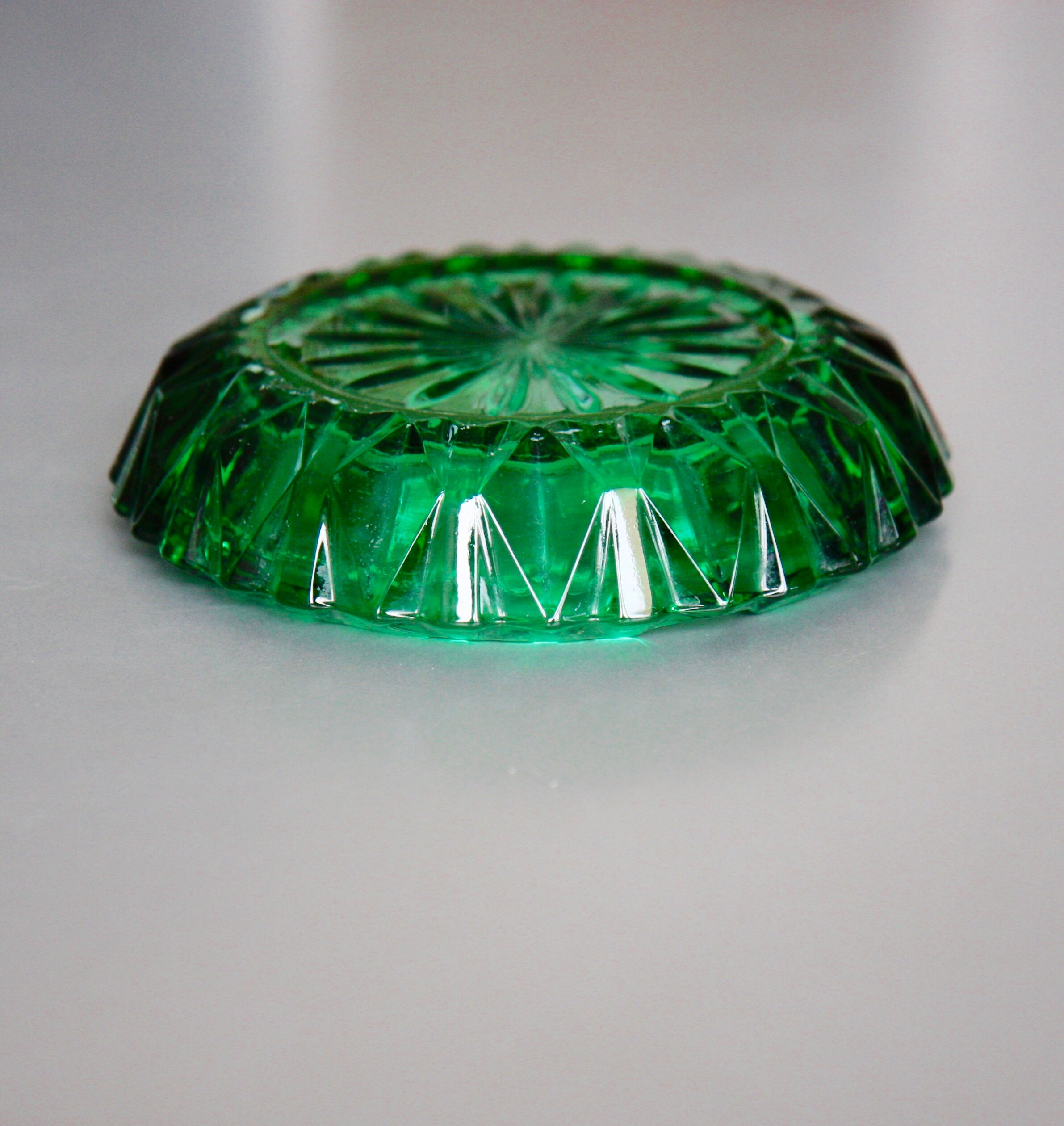Vintage emerald green glass ashtray