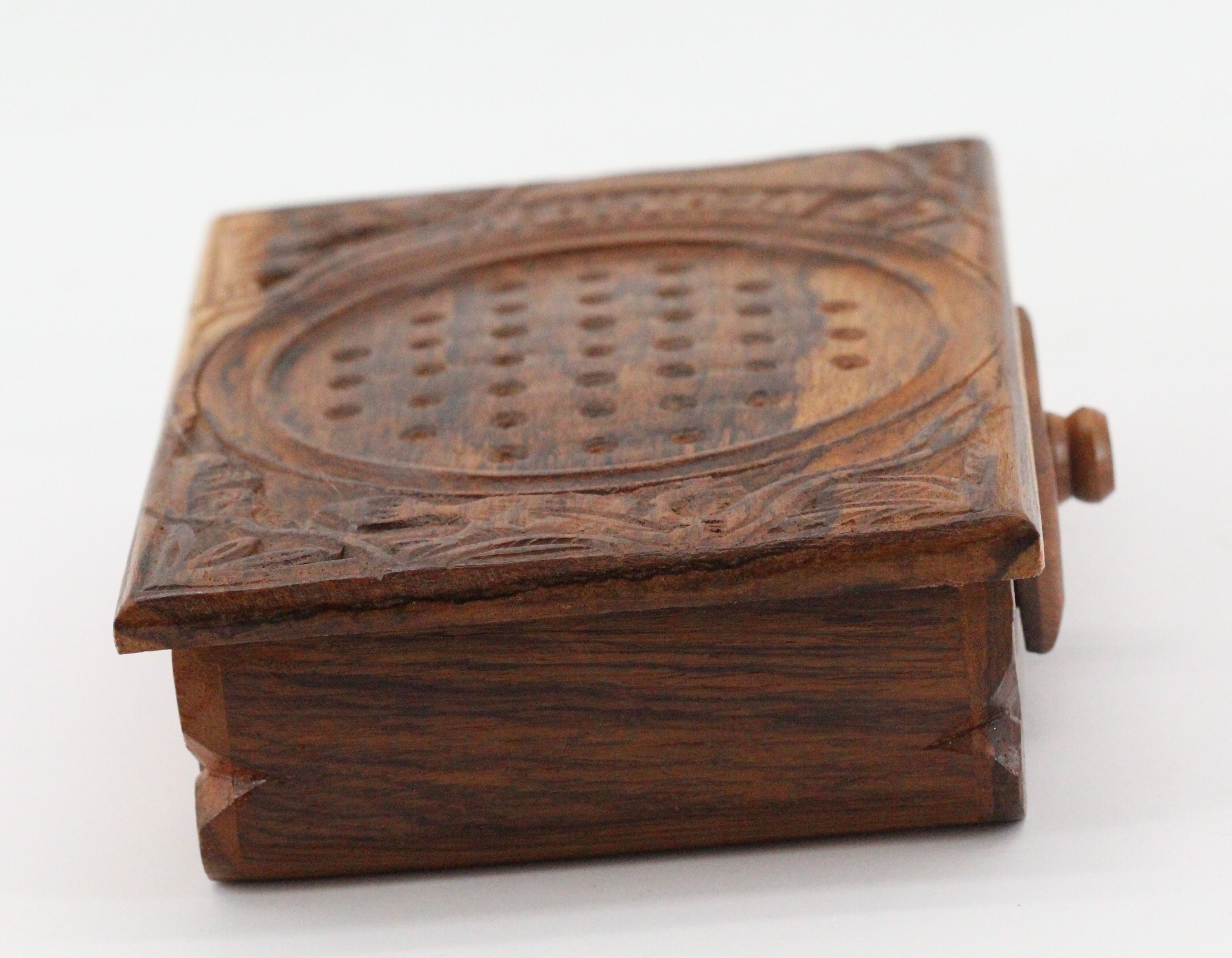 Box wood solitaire game