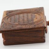 Box wood solitaire game