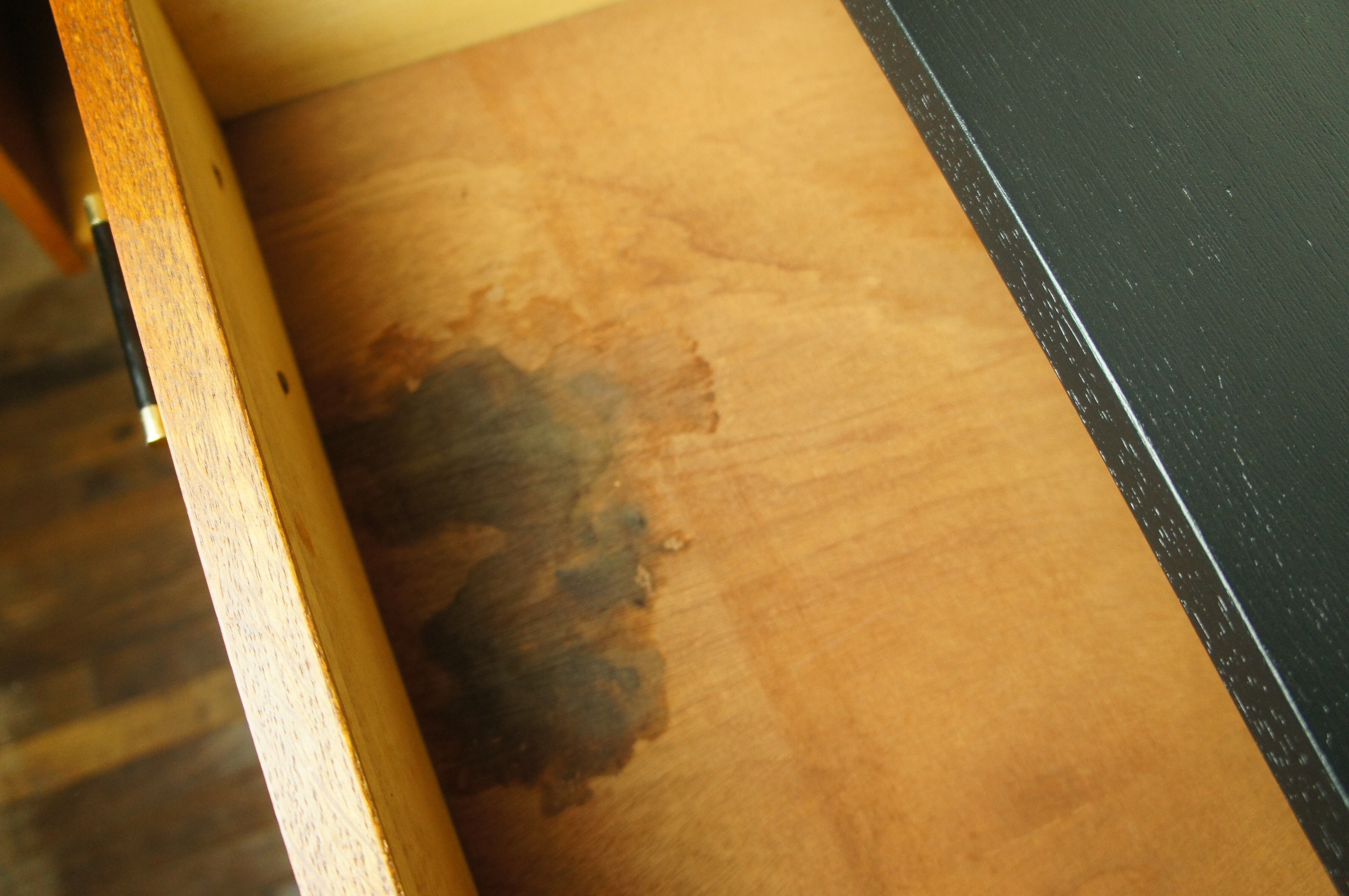 Convenient feet compass wood tinted teak 1950