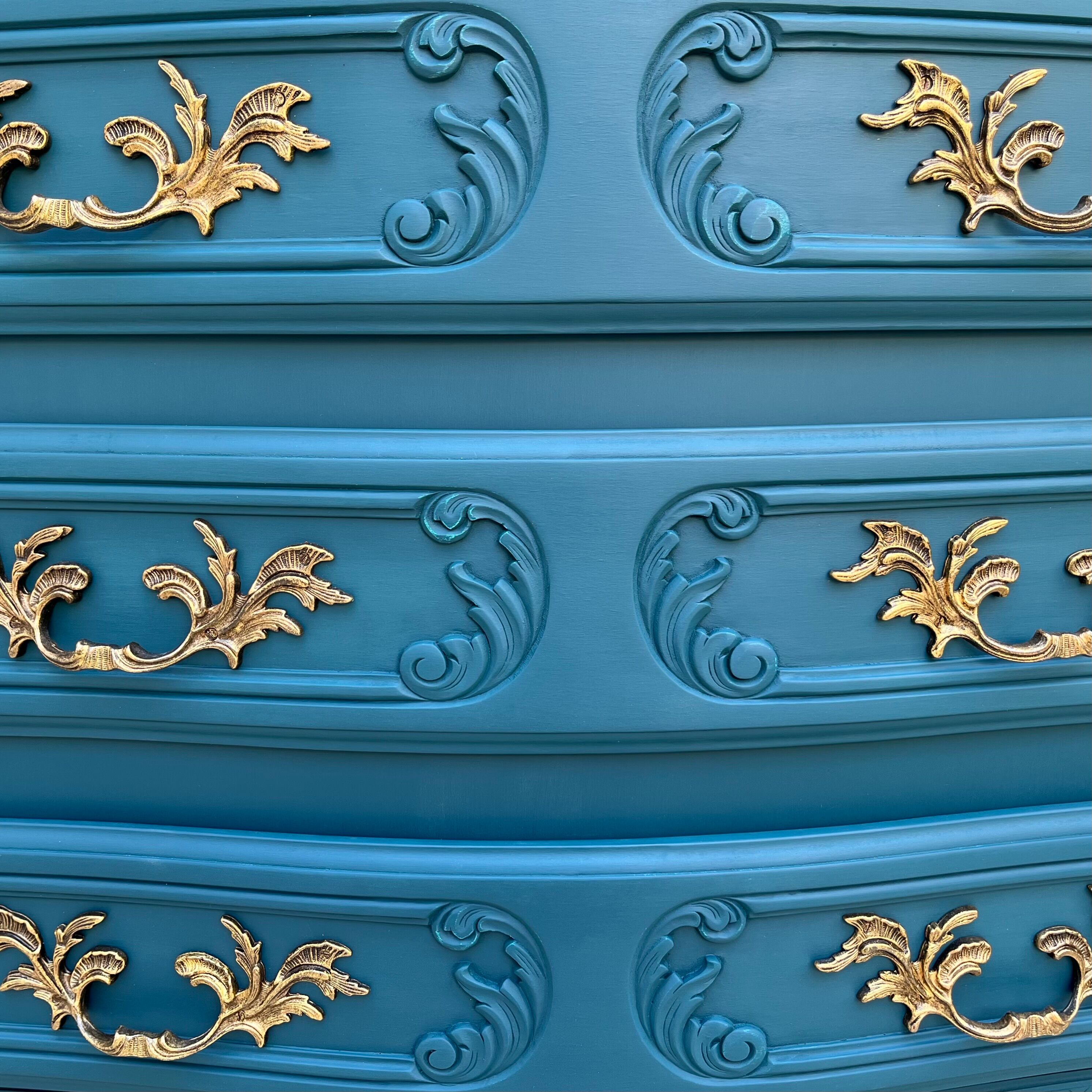 Louis XV chest of drawers