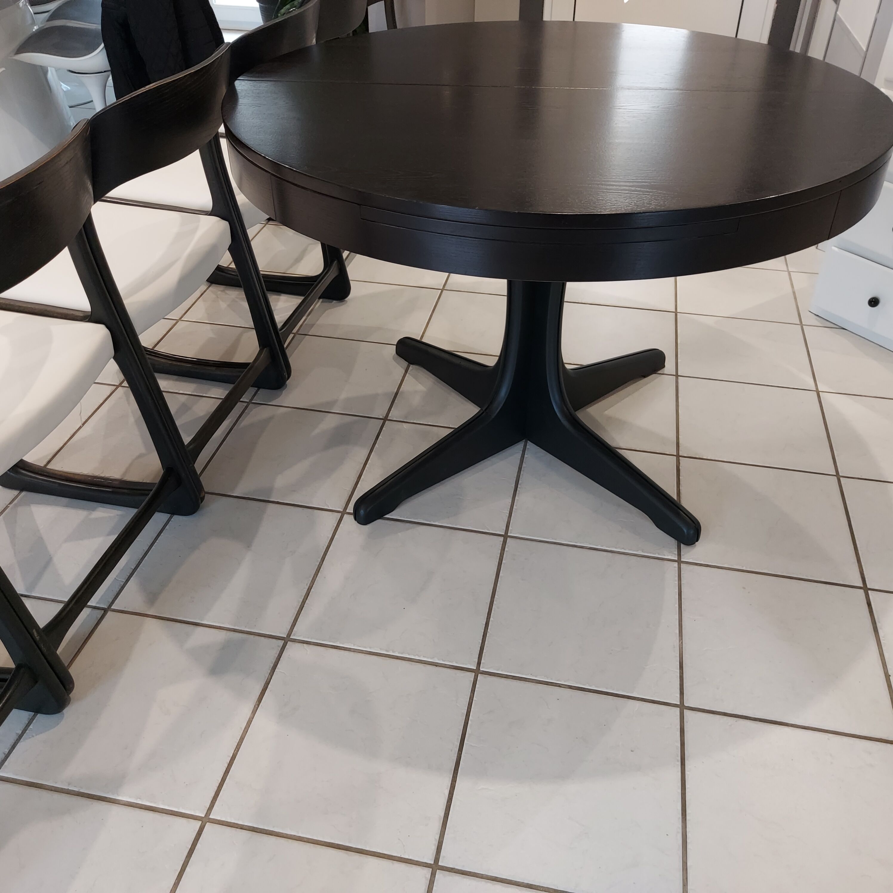 Vintage Baumann extendable table 1970s