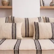 Ensemble de coussins de sol rayés marocains tissés à la main