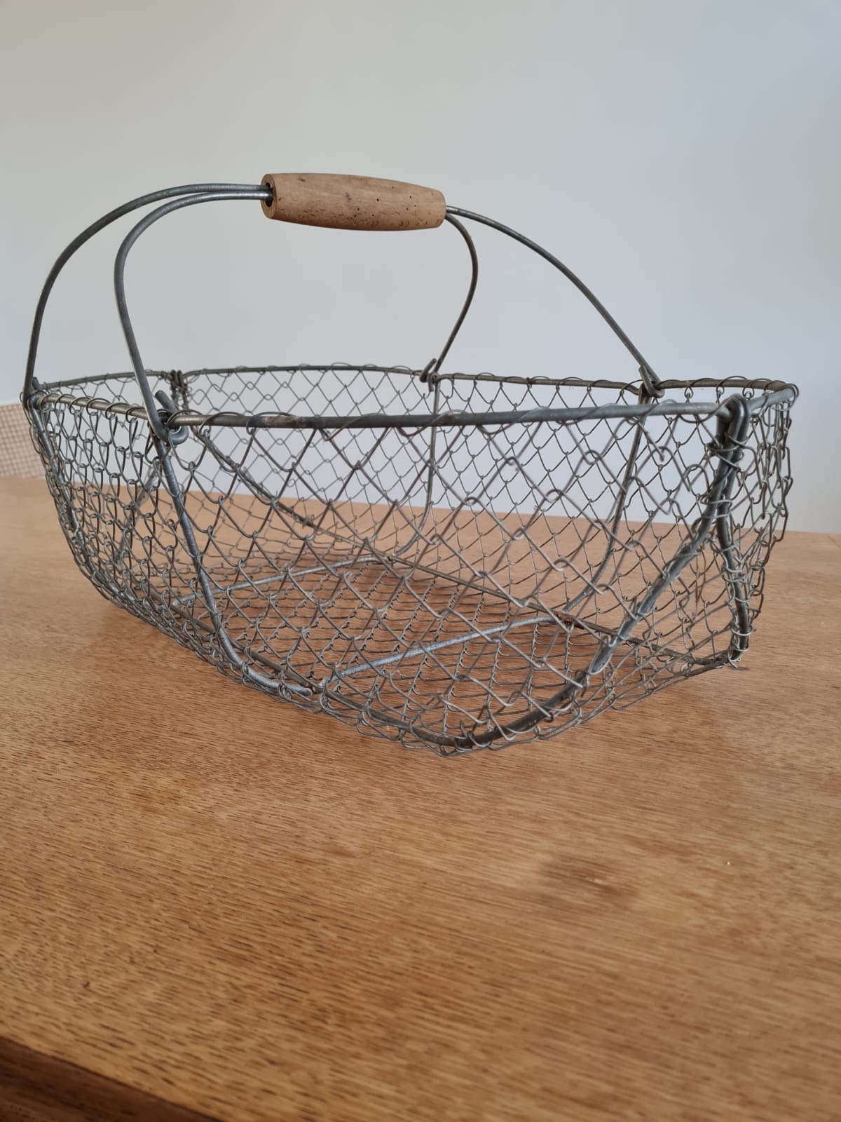 Grid basket
