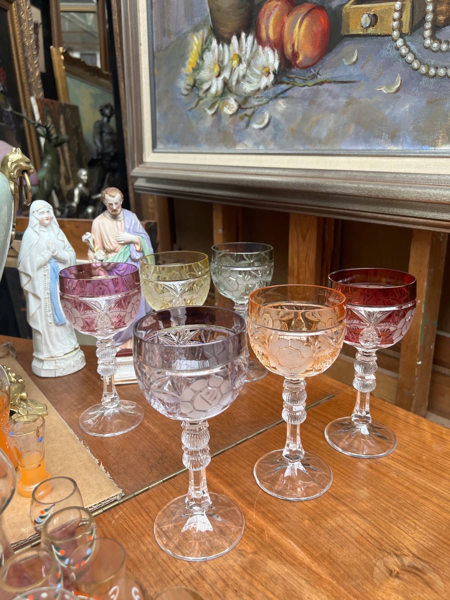 Set of 6 wine glasses. Solid colored crystal.