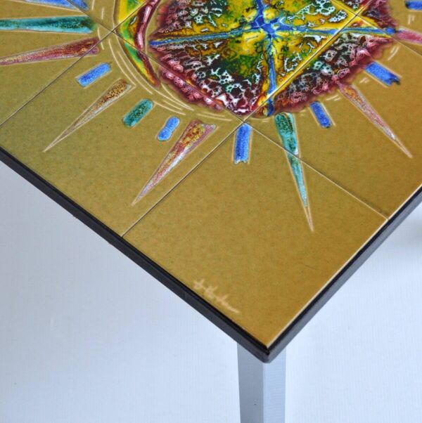 Table basse / Bout de canapé / céramique peinte à la main vintage 1960