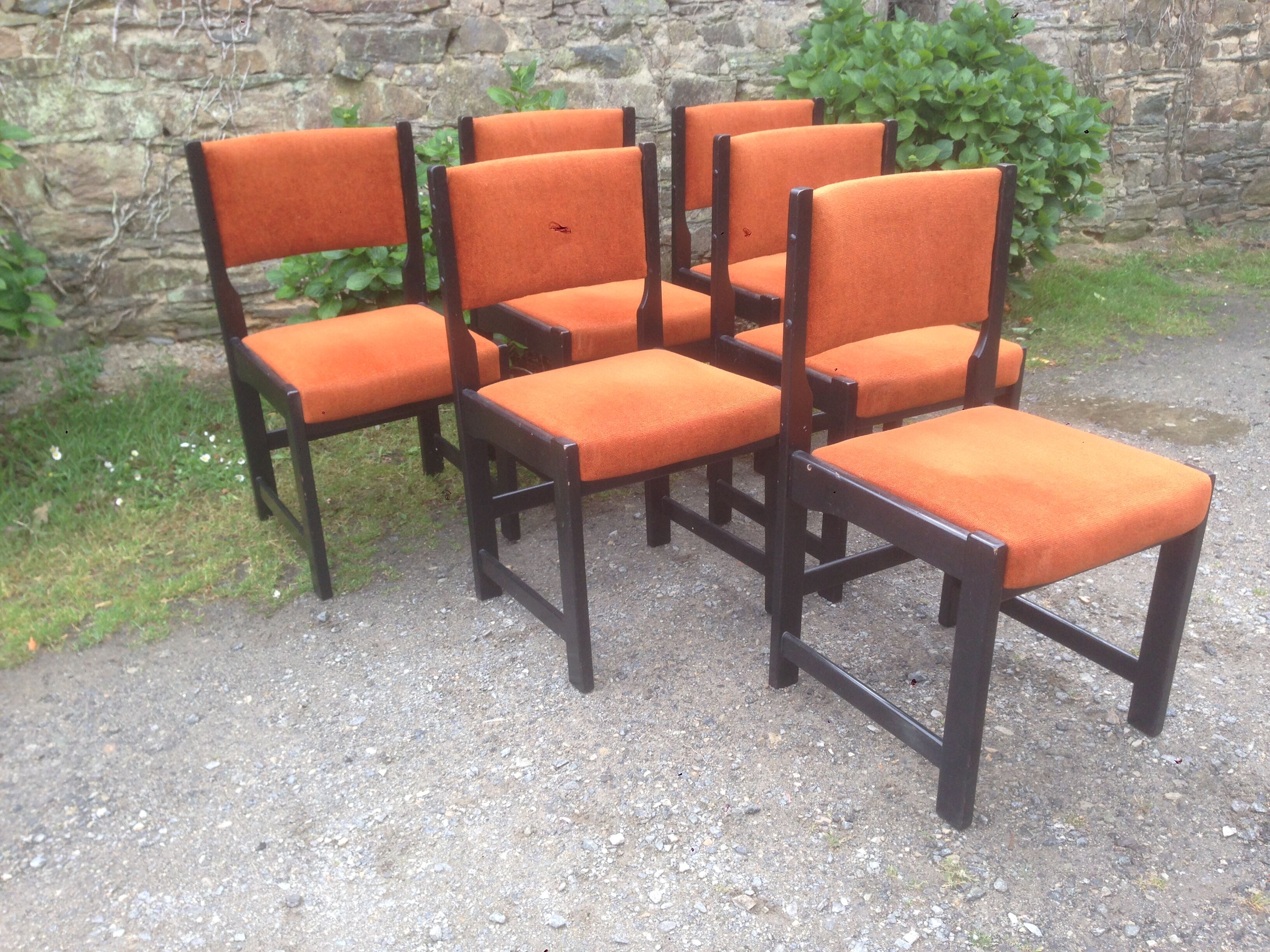 Series of 6 vintage chairs in orange fabric and black lace-up.