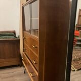 Commode vintage avec vitrine