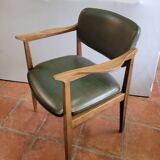 Scandinavian office chair