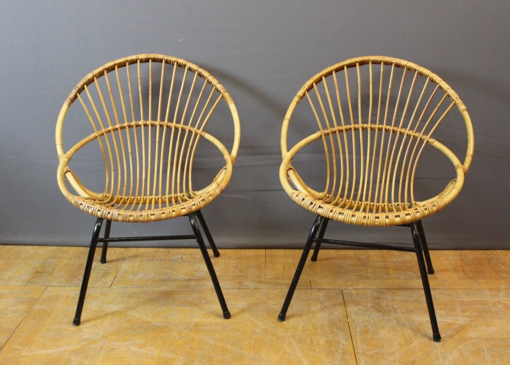 Living room in rattan and black lacquered iron by Rohe Noordwole circa 1950