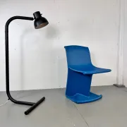 Chaise moderne futuriste infinie imprimée en 3D attribuée à Dirk Vander Kooij, années 2000.