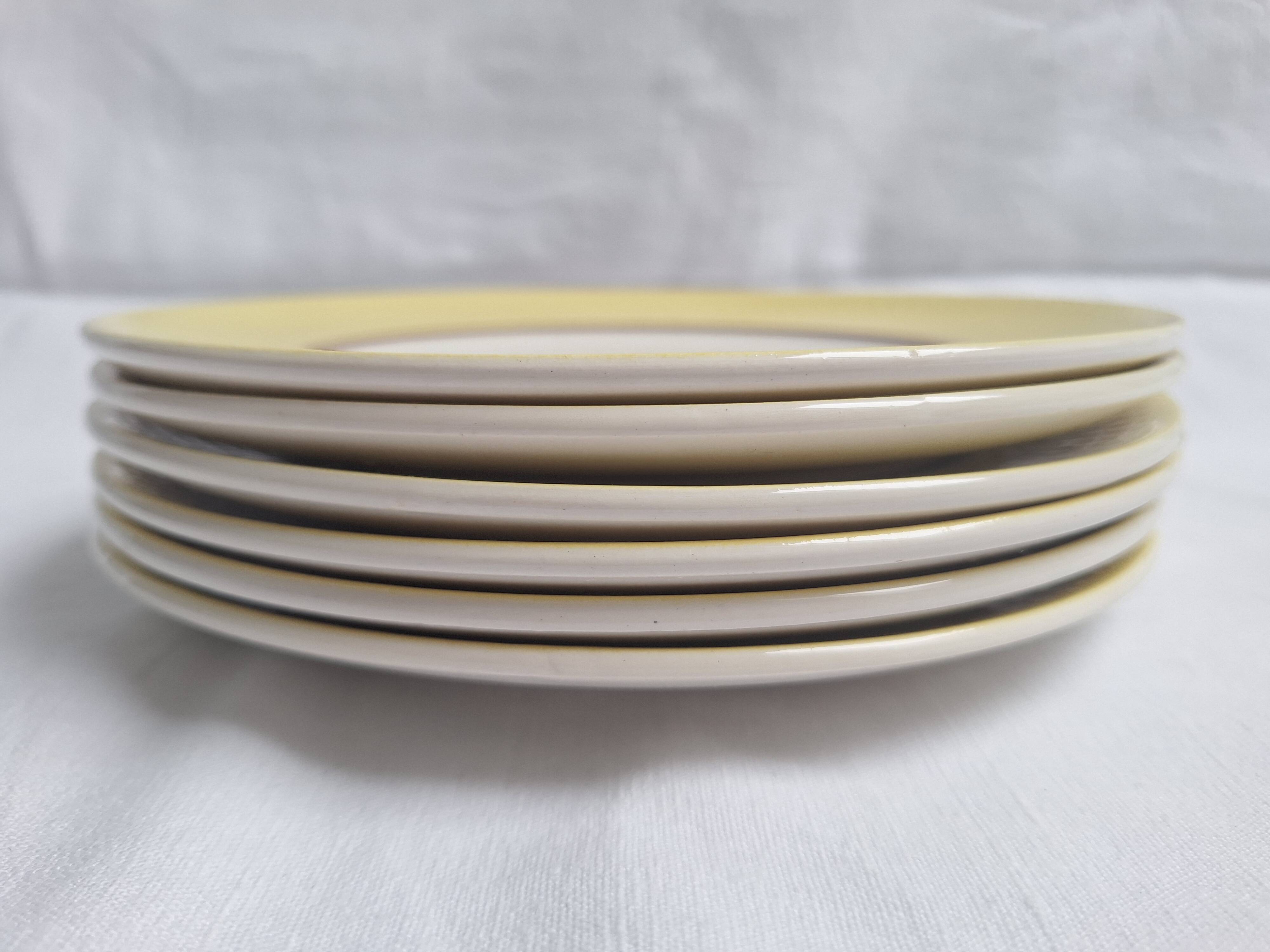 Moulin des Loups dessert plates