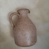 Speckled sandstone pitcher